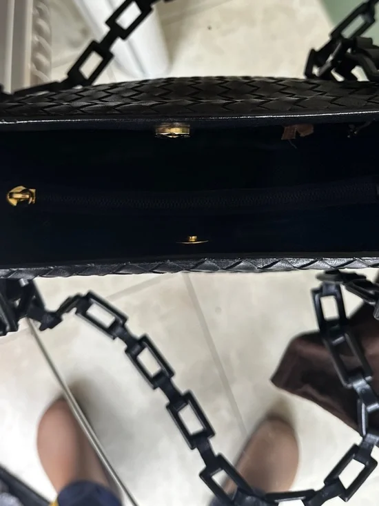 RARE Bottega Veneta Lambskin Intrecciato Olympiia Bag w Bold Leather Link Straps - Picture 5 of 15